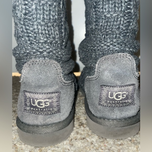 UGG boots - Picture 4 of 5